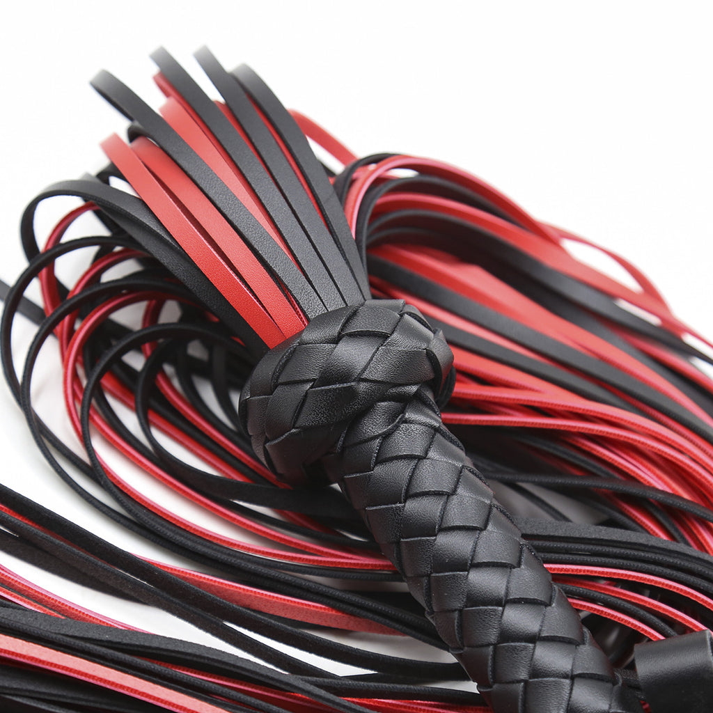 Wholesale SM Leather Whip Flogger Toy Details